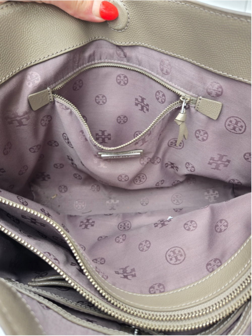 Women's Tory Burch Tote Bag One Size Beige Silver - Picture 3 of 9